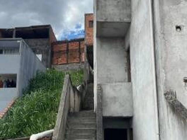 Sobrado para Venda em Diadema - 2