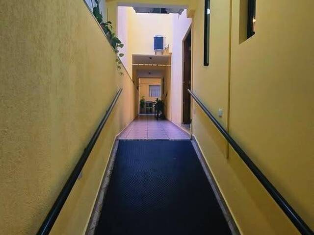 Sobrado para Venda em Diadema - 4